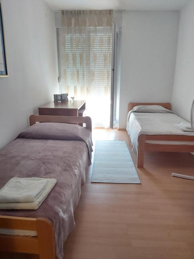 זאדאר Apartment Mirela מראה חיצוני תמונה
